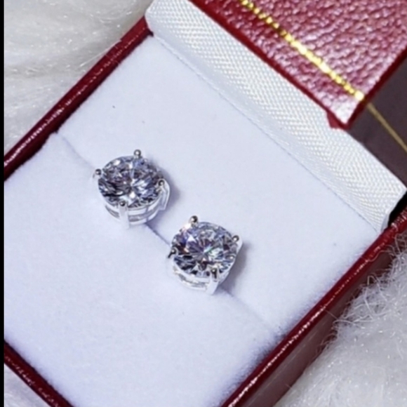 NEW Gift Ready 4 Karat Total Lab Diamonds .925 Sterling Silver New Box Earrings - Picture 9 of 10